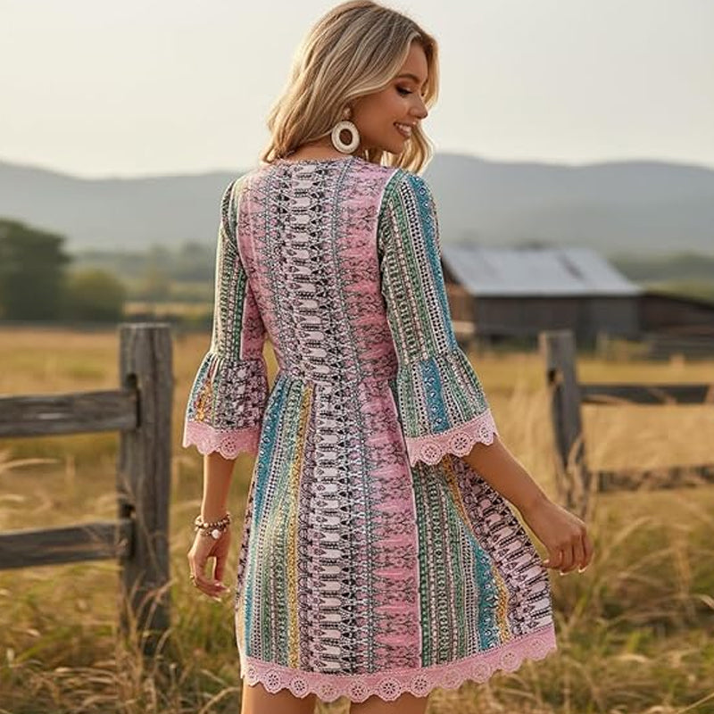 Abito corto da donna con scollo a V, stampa geometrica e rifiniture in pizzo - Perfetto per le vacanze