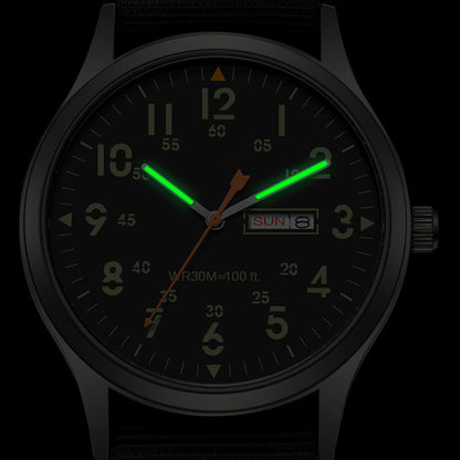📢📢 SCONTO DEL 40% !! ⏰ Orologio al quarzo da uomo con display luminoso ⌚🌟✨