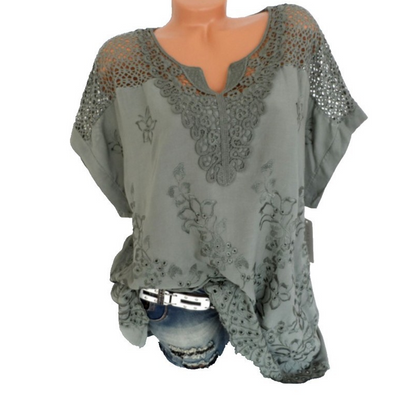 👗✨🌸OFFERTA SPECIALE – 50% OFF €26.99 · Camicetta con scollo a V e ricami in pizzo✨