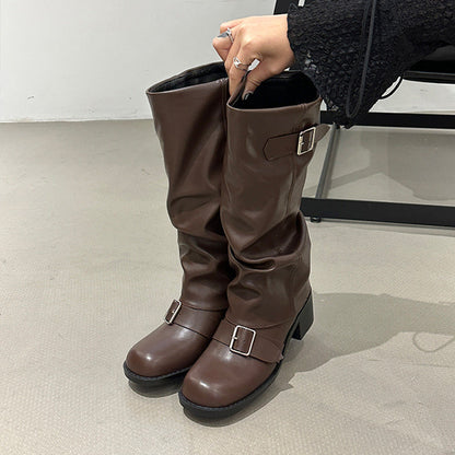 Stivali lunghi casual e alla moda per donna